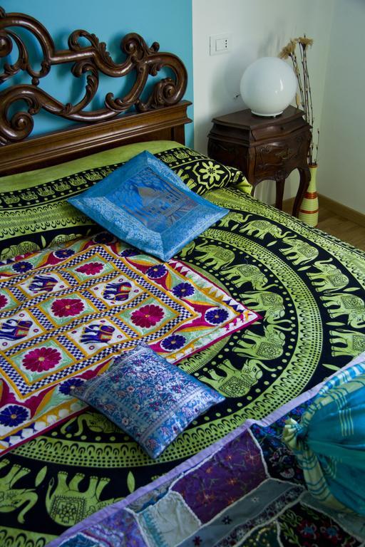 Laxmi Guesthouse B&B Janov Pokoj fotografie